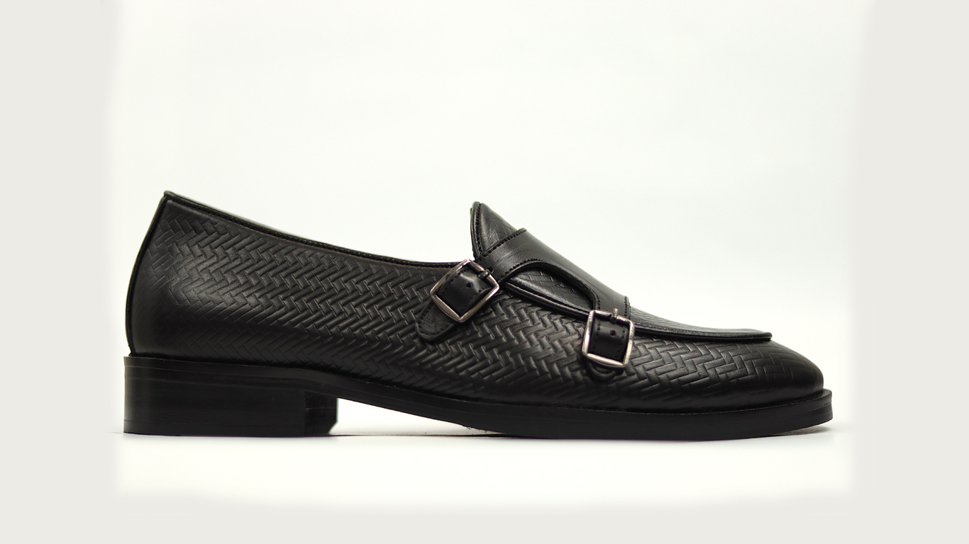 Black Woven-Textured Double Monk Strap Shoes - Image 4